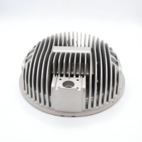 Boîtier de dissipateur thermique en aluminium moulé sous pression sur mesure, usinage CNC, surface anodisée noire pour pièces automobiles