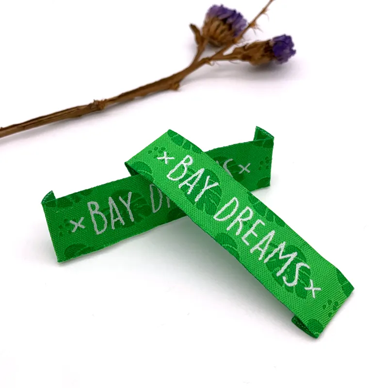 Best Price High Quality end Fold Garment Tags Green Woven Clothing Labels Wholesale Brand Name Tag