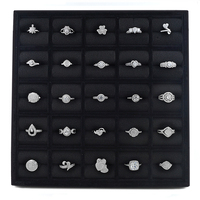 We — présentoir de bijoux en velours, panneaux de luxe, vitrine, bague, pendentif, collier, plateaux, fabrication