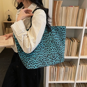 Sac à bandoulière en toile imprimé zèbre et léopard, avec poignée souple en PU, grand sac de rangement pour l'école, les trajets quotidiens et le shopping - Product Image 3