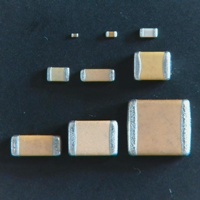 Condensateurs céramiques SMD 0603 0805 1206 1210 1812 2220 10nF 22F 47F 100F Tolerance 10% 35V 50V Composants électroniques