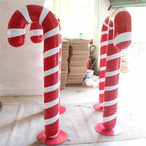 Gigantesca Decorazione Natalizia <span class=keywords><strong>in</strong></span> Fibra <span class=keywords><strong>di</strong></span> Vetro a Forma <span class=keywords><strong>di</strong></span> Bastoncino <span class=keywords><strong>di</strong></span> Zucchero per Esterni, Ideale per Centri Commerciali, Piazze e Esposizioni a Tema Immersivo Candyland - Product Image 5