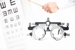 Équipement ophtalmique professionnel, optométrie, lunettes optiques, monture d'essai en métal titane - Product Image 2