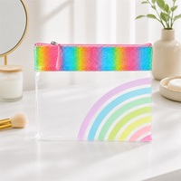 Pochette de maquillage en PVC givré à marque privée avec fermeture éclair en PVC imperméable imprimée sur mesure pour emballage cadeau de voyage de marque de beauté