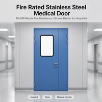 Porte de chambre d'hôpital en acier à grain de bois, battante, avec cadre noir et fenêtre de visualisation, pour usage en bloc opératoire, clinique ou salle de patient.