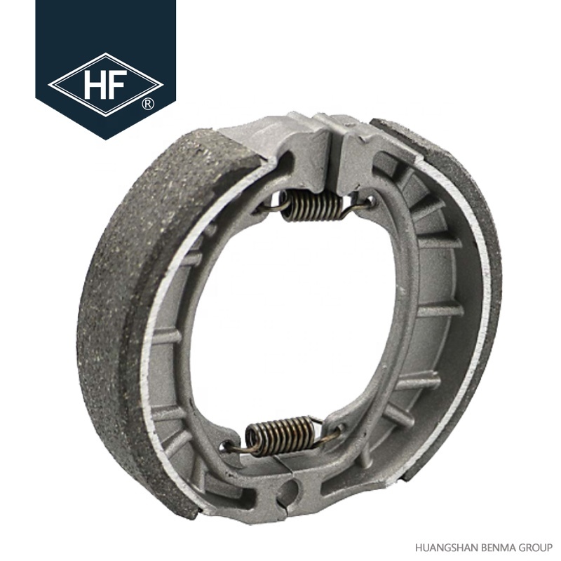Caltric Front & Rear Brake Shoes - Compatible With Honda C70 Passport 70 1980-1983
