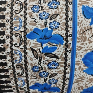 Sarong Pareo Lungi Thaïlandais de Haute Qualité pour Femmes, Style Îles d'Asie-Pacifique, Vente en Gros, 100% Microfibre de Polyester - Product Image 2