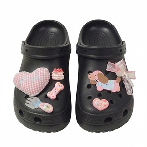 ชุดการ์ตูนคริสต์มาสสำหรับเด็ก ยี่ห้อ Yearning Kid ผลิตจากวัสดุ EVA กันน้ำ ระบายอากาศได้ดี เป็นมิตรกับสิ่งแวดล้อม แห้งเร็ว น้ำหนักเบา เหมาะสำหรับฤดูใบไม้ผลิ ฤดูร้อน ฤดูใบไม้ร่วง - Product Image 4