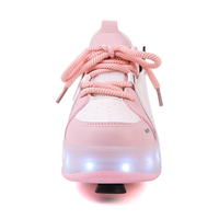 Patins à roulettes à 4 roues LED rose et blanc pour filles, chaussures lumineuses rechargeables pour le plaisir nocturne en extérieur