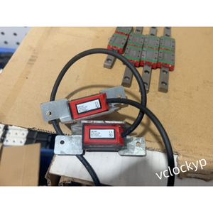 Leuze FT5.3/2N <b>Diffuse</b> Sensor Used - Product Image 2