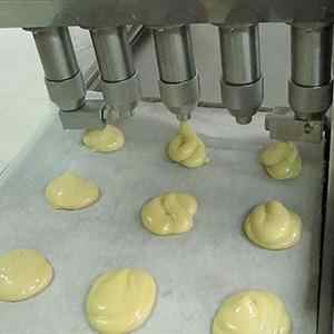 Automatic Dough Dispenser for Dosing Madeleine Cakes Flans Other Pastry Preparations Pastry Mixer Product Category