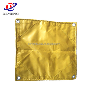 Bâche en PVC jaune 100 % imperméable 400G-1000G à prix abordable avec protection UV pour l'Amérique du Sud, l'Europe, le Moyen-Orient, l'Afrique et l'Australie - Product Image 1