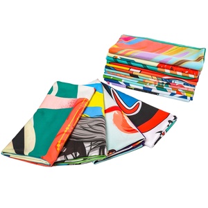 Sublimation publicitaire imprimée personnalisée Serviette de plage en polyester léger anti-sable avec logo promotionnel pour sport - Product Image 1