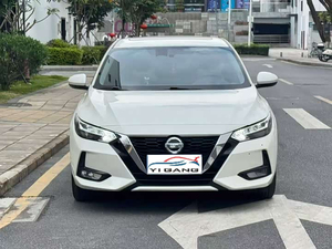 Nissan Sylphy berline d'occasion 1.6L CVT, faible kilométrage, bon état, 5 places, cuir bleu, conduite à gauche, fiable, <span class=keywords><strong>voiture</strong></span> à essence d'occasion à vendre - Product Image 2