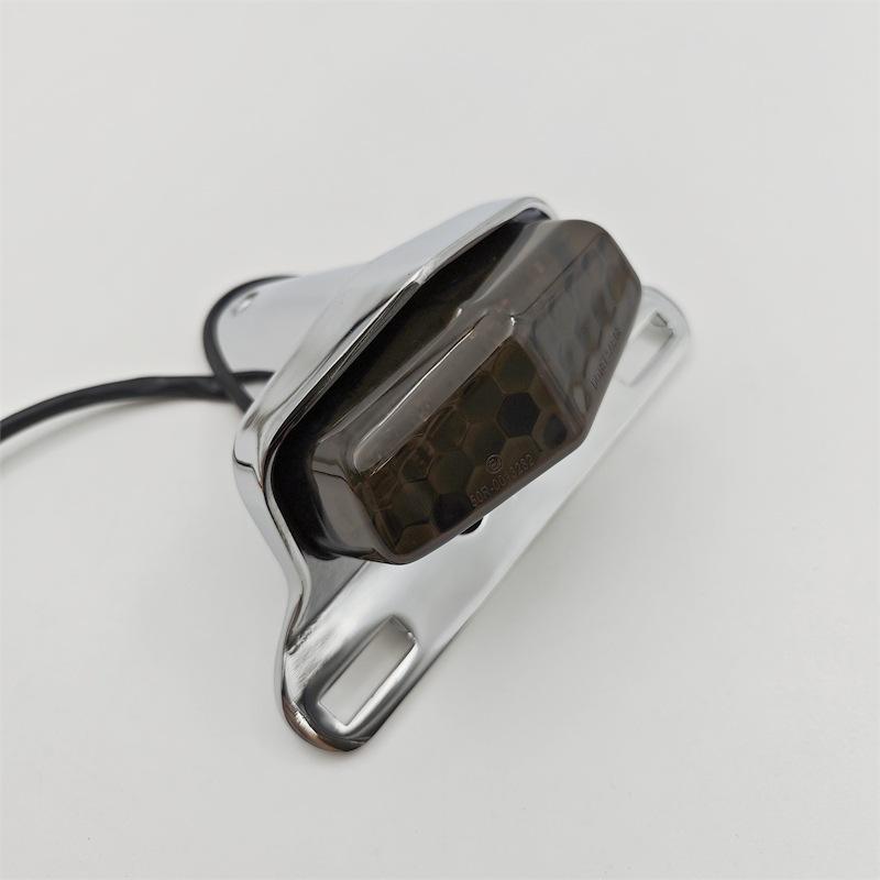 Silver Bracket + Smoked Cover