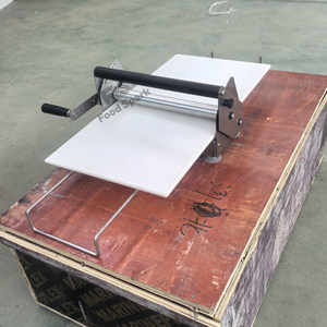 Pressa per Pasta Sfoglia a Doppio Lato/Rullo Manuale Resistente, Adatto per Panificazione e Preparazione di <span class=keywords><strong>Pasticceria</strong></span>, Pressa per Impasto di Croissant - Product Image 5