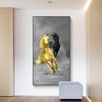 Chevaux au galop Décoration intérieure Art mural animal Cheval en verre jaune et noir Peinture en cristal de luxe