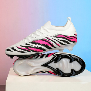 <span class=keywords><strong>Botas</strong></span> <span class=keywords><strong>de</strong></span> <span class=keywords><strong>Fútbol</strong></span> Juveniles TF con Tacos Largos, Estilo Copa <span class=keywords><strong>Mundial</strong></span>, para Entrenamiento, Zapatillas Deportivas <span class=keywords><strong>de</strong></span> Alta Calidad para Adolescentes, Venta al Por Mayor - Product Image 1