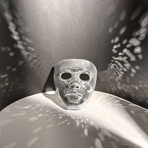 Großhandel DIY Spiegelmaske Tanzparty Licht und Schatten Erzeugend Personalisierte Konzert-Sänger-Maske Halloween-Maske - Product Image 1