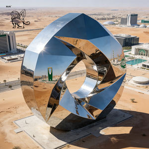 Sculpture d'art abstrait en acier inoxydable poli <span class=keywords><strong>miroir</strong></span> de grande taille pour l'extérieur, destinée au projet hôtelier de l'Expo mondiale 2030 en Arabie Saoudite - Product Image 5
