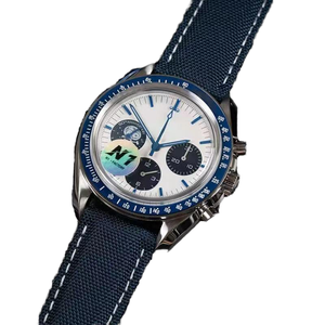 Orologio da Uomo di Lusso Personalizzato Automatico Meccanico in Acciaio Inossidabile con Vetro Zaffiro, Movimento Seiko, Riserva di Carica, Analogico Subacqueo - Product Image 1
