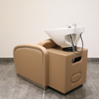 Fauteuil de lavage électrique blanc avec bac pour salon de coiffure, équipement de lavage de cheveux