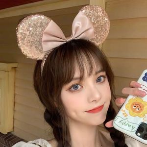 Fermaglio per Capelli con Fiocco di Paillettes, Accessorio per Foto Principessa del Paradiso Mickey <span class=keywords><strong>Minnie</strong></span> per Adulti e Bambini, Fatto a Mano per FESTIVAL - Product Image 2