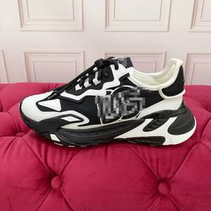 2025 <b>Top</b> Quality Luxury Designer Men's Thick Bottom Tide Shoes Women's <b>Walking</b> Shoes DG Couples - Product Image 3