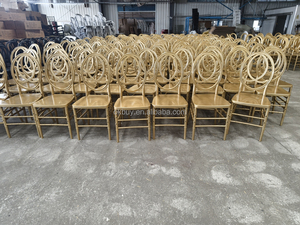 <span class=keywords><strong>Silla</strong></span> Phoenix de Lujo con Acabado Dorado, Apilable, Moderna, para Alquiler en Eventos, Bodas, Banquetes, Catering al Aire Libre - Product Image 5