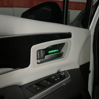 Pour Toyota Sienna Grivia LED RGB chassant la lampe de bol de porte intérieure de voiture facile à installer Kit de lumières ambiantes intérieures automatiques