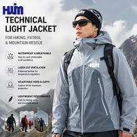 Veste technique de randonnée pour homme, imperméable, respirante et coupe-vent, idéale pour la randonnée en montagne et les patrouilles en montagne.