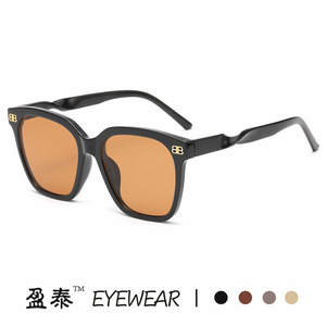 Eyewear <b>Square</b> <b>Sunglasses</b> UV400 PC Frame Women Fashionable - Product Image 5