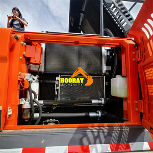Excavatrice sur pneus d'occasion de haute qualité Orange Doosan DX300LC-9C, 8 tonnes, 2018, pour travaux de construction intensifs, godet de 0,5 m, 41,4 kW - Product Image 4