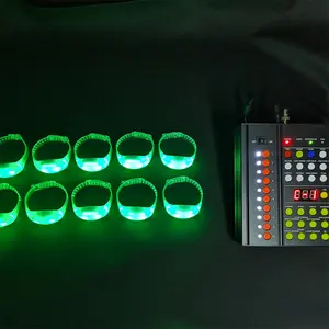 Produk promosi Festival gadget teknologi keren gelang bercahaya LED gelang silikon RGB