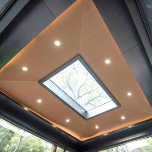 Solárium Moderno RG <span class=keywords><strong>Glassroom</strong></span> para Exteriores, con Energía Solar, Independiente, con Marco de Aluminio y Techo de Vidrio Aislado - Product Image 1