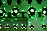 Xlighting 260W Lumière cinétique de football 28cm Dmx 512 RGBW LED Système de treuil lumineux pour scène, club, bar, DJ, discothèque, événements de Noël