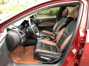 Auto Usate <span class=keywords><strong>Fiat</strong></span> Viaggio <span class=keywords><strong>Berlina</strong></span> Guida a Sinistra Automatica Trazione Anteriore 1.4T Basso Chilometraggio Senza Incidenti Esportazione All'Ingrosso 2013 2014 2015 - Product Image 4
