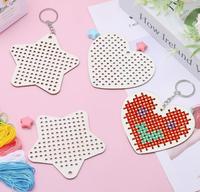 Kit de Broderie Point de Croix Compté, Motif Cœur Étoile Sapin de Noël, Ornement de Noël en Bois, Kit de Couture DIY, Point de Broderie Manuel