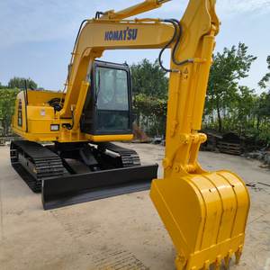 Excellente Excavatrice Komatsu PC70-8 d'occasion, composants moteur, modèle 2022, poids opérationnel 7800 kg, capacité de la benne 0,23 m³, utilisée - Product Image 4