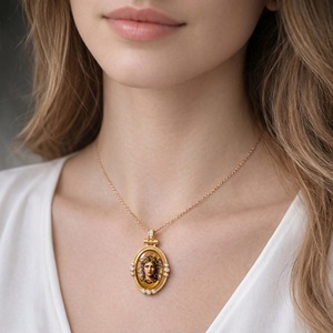 Pendentif Tête de Serpent Méduse Vintage en Laiton Plaqué Or avec Zircon et Émail Fait Main, Collier Gothique Tendance, Bijou pour Réseaux Sociaux - Product Image 4
