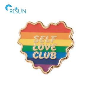 Píldora Creativa Corazón Forma Cardíaca Self Love Care Be Yourself Club Esmalte Lapel Pins Insignias Broches Custom Self Love Esmalte Pins - Product Image 3