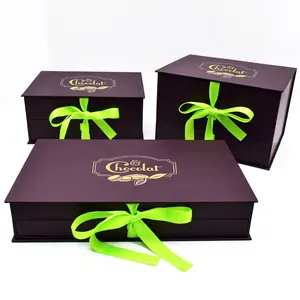 Caja de regalo de embalaje de chocolate rígido reciclado con personalización del fabricante con tapa para amantes de la boda de Navidad