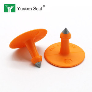 Nouvelles étiquettes d'oreille pour bétail en TPU 50x42mm - Impression personnalisée du logo et du code QR, tête en cuivre pour l'identification des porcs, des moutons et des chèvres, marque <span class=keywords><strong>YUSTON</strong></span> - Product Image 3