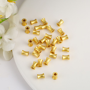 Perles en forme de baril plaquées or Lisheng Jewelry, 6x4mm, ovales, pour la création de bijoux DIY, bracelets et colliers. - Product Image 1