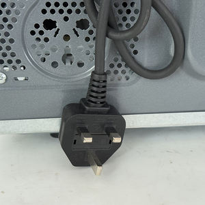 Ventas calientes 220V 23L Horno de <span class=keywords><strong>microondas</strong></span> eléctrico de encimera <span class=keywords><strong>800W</strong></span> <span class=keywords><strong>con</strong></span> parrilla para uso doméstico y hotelero para electrodomésticos de cocina - Product Image 5