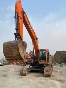 รถขุดมือสอง Doosan DX260LC-9C สภาพดี น้ำหนัก 26 ตัน ราคาดี พร้อมใช้งาน - Product Image 1
