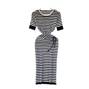 Robe élégante et raffinée à col rond, coupe ajustée, plissée, style sœur royale, pour femme mature, de haute qualité - Product Image 4