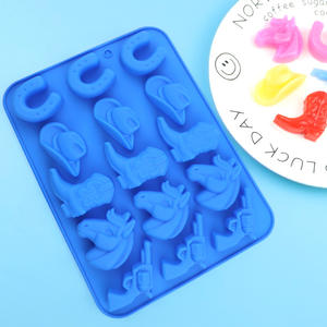 Moule <span class=keywords><strong>en</strong></span> silicone <span class=keywords><strong>chocolat</strong></span> Cowboy 15 cavités, thème moto western, outils de pâtisserie écologiques - Product Image 3