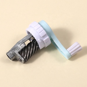 <span class=keywords><strong>Temperino</strong></span> Automatico Foska con Inserimento a Penna, Design Rosa <span class=keywords><strong>e</strong></span> Verde, <span class=keywords><strong>Temperino</strong></span> per Matite Artistiche a Punta Lunga per Matite Standard - Product Image 3