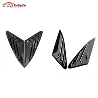 Une paire ABS accessoires de style de voiture fibre de carbone fenêtre arrière persienne évent Scoop couverture garniture stores triangulaire pour KIA K5 2021-2023